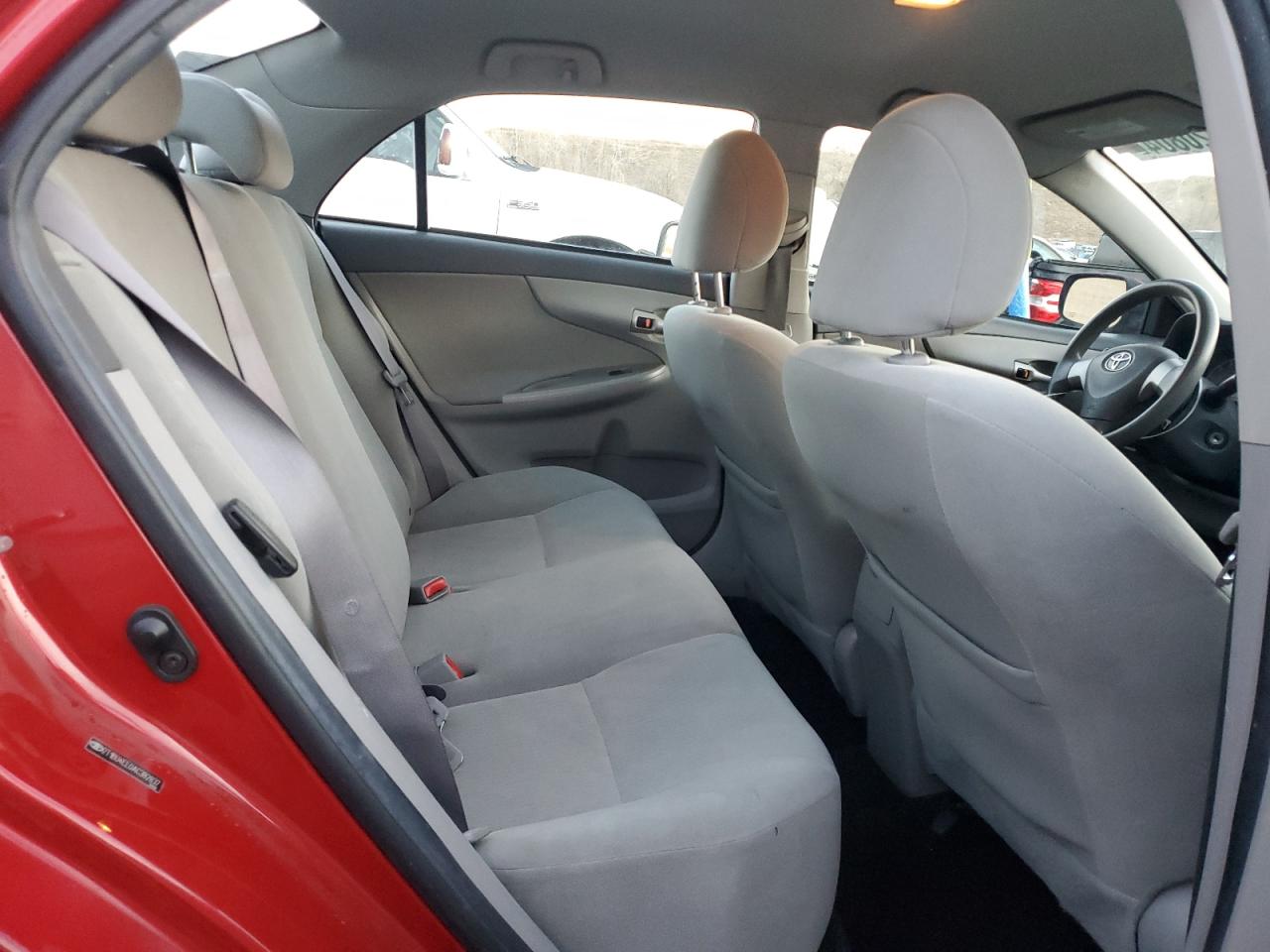 2010 Toyota Corolla - Image 10