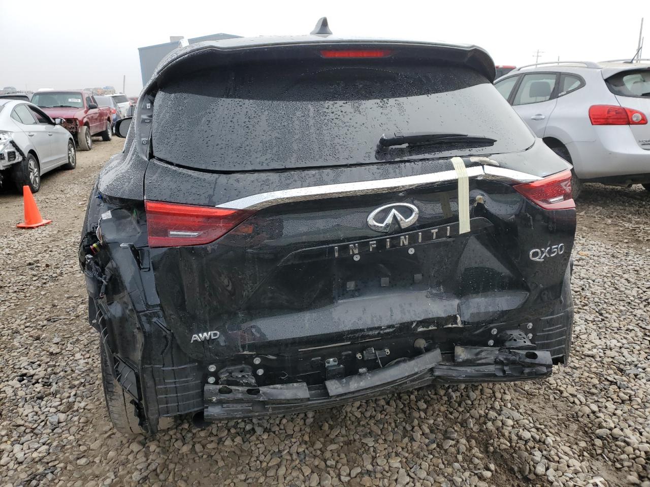 2021 Infiniti QX50 - Image 6