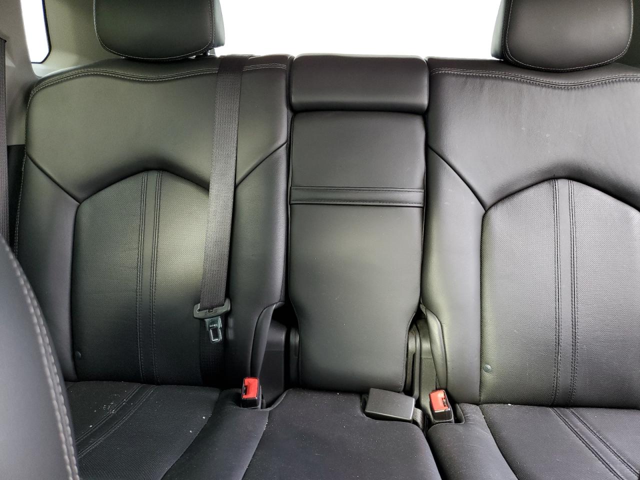 2016 Cadillac SRX - Image 10