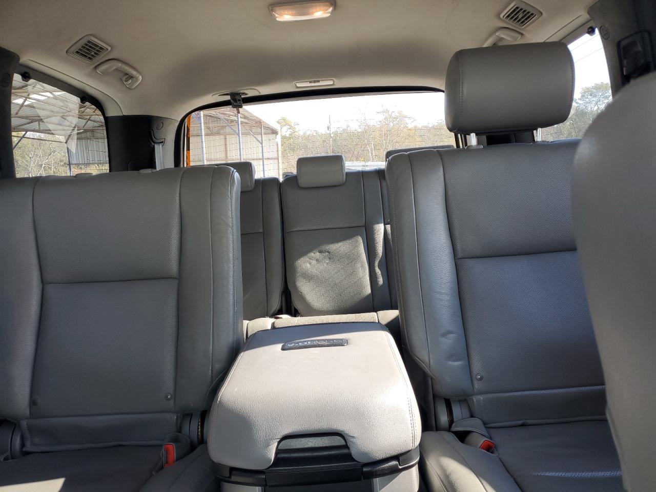 2010 Toyota Sequoia - Image 10