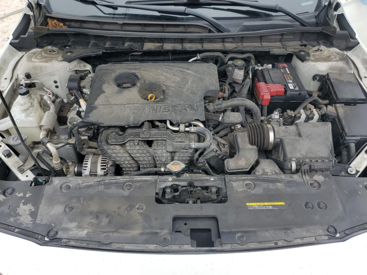 2020 Nissan Altima - Image 11