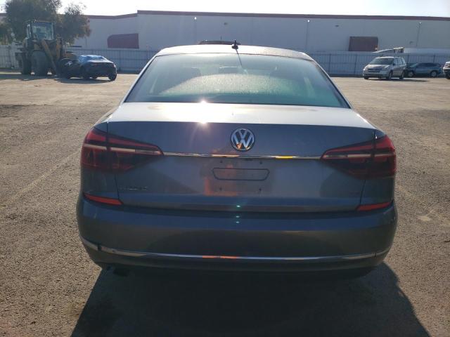  VOLKSWAGEN PASSAT 2017 Silver