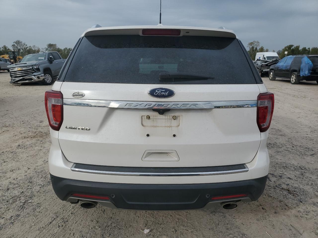 2018 Ford Explorer - Image 6