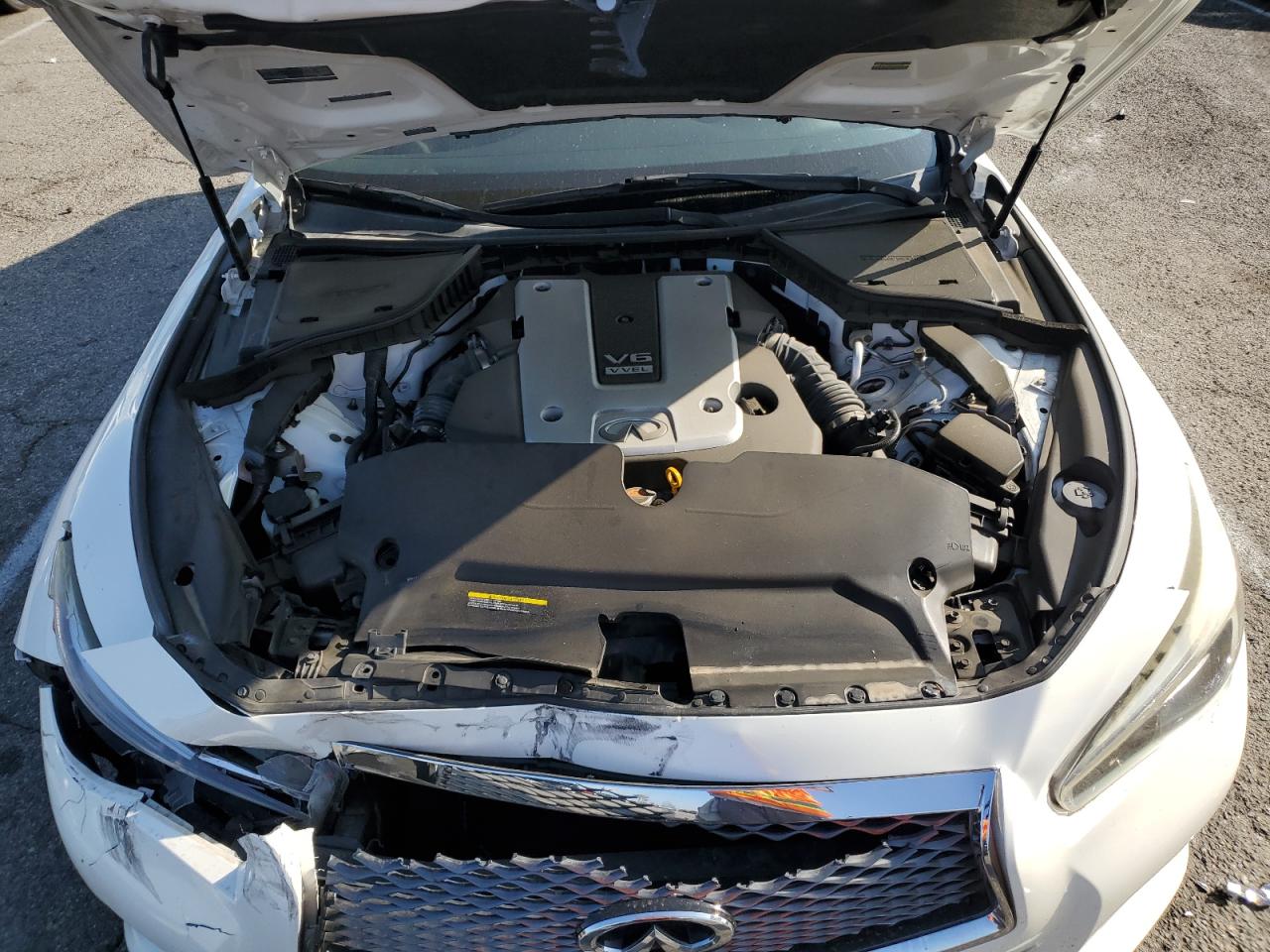 2014 Infiniti Q50 - Image 12