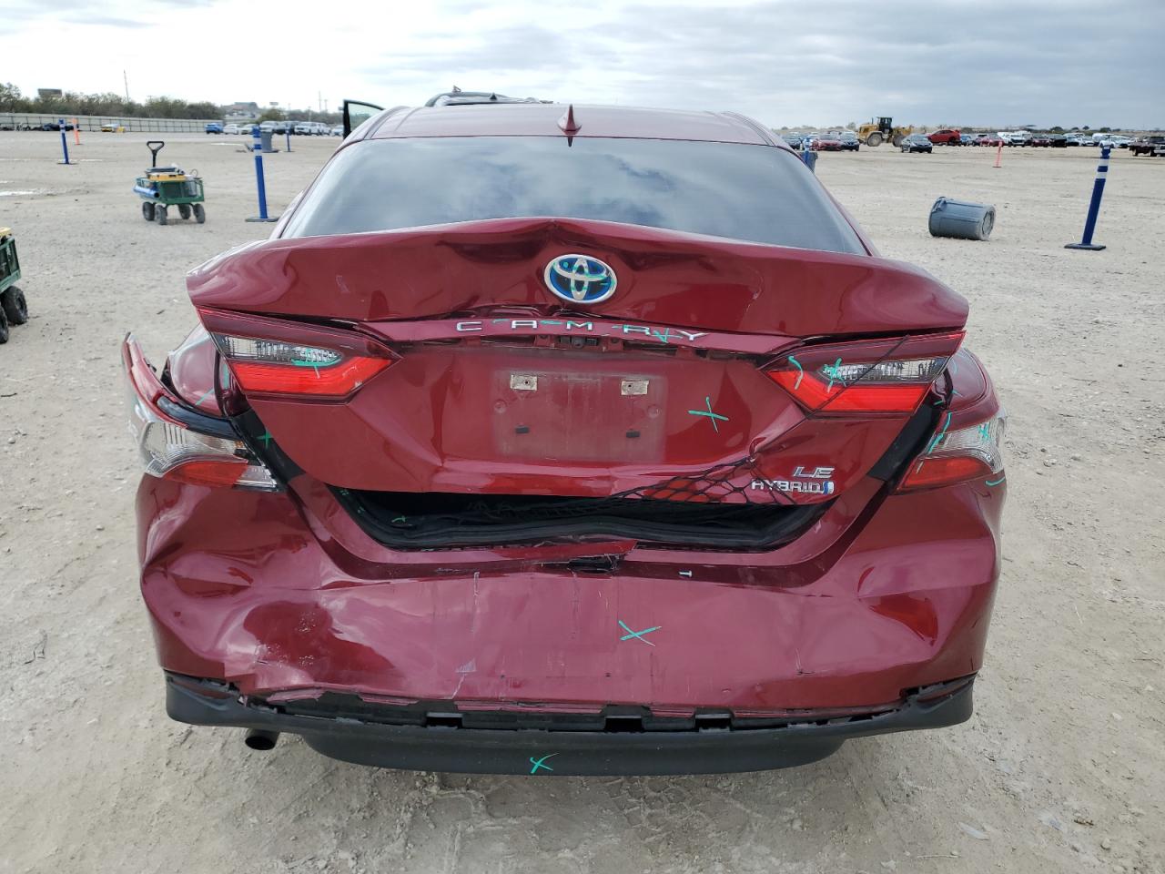 2022 Toyota Camry - Image 6