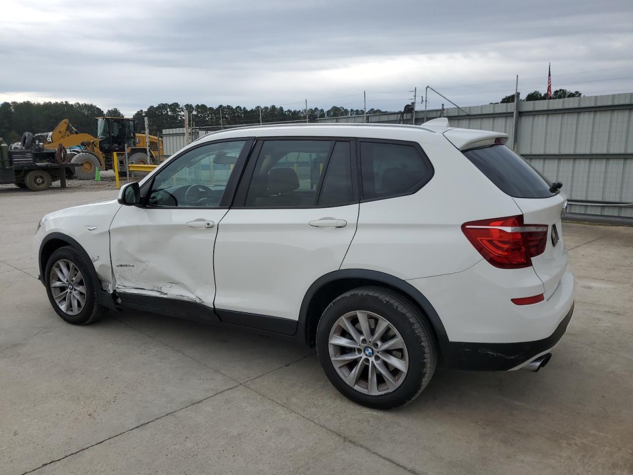 VIN 5UXWZ7C32H0V93952 2017 BMW X3 no.2