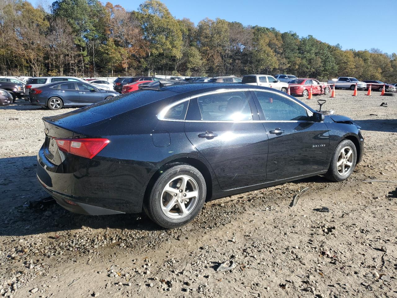 VIN 1G1ZB5ST7HF280099 2017 CHEVROLET MALIBU no.3