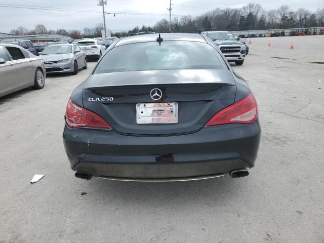 Sedans MERCEDES-BENZ CLA-CLASS 2015 Czarny