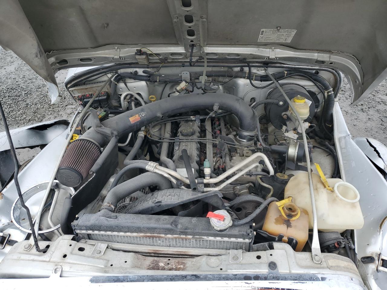 2006 Jeep Wrangler - Image 12