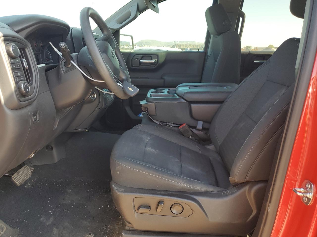 2022 Chevrolet Silverado - Image 7