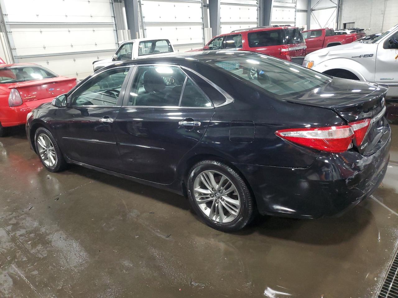 VIN 4T1BF1FK6FU963553 2015 TOYOTA CAMRY no.2