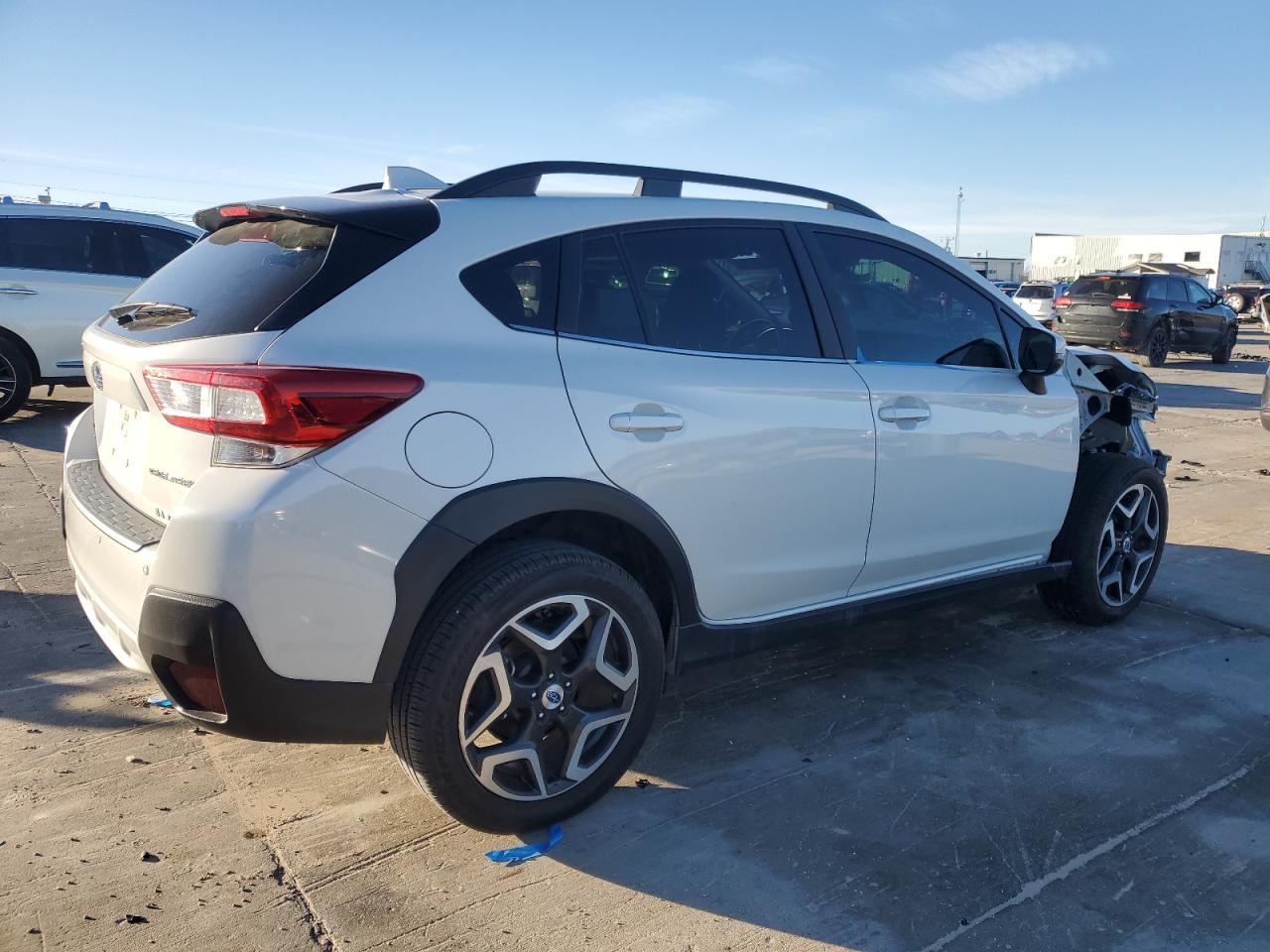 VIN JF2GTAMC6JH339009 2018 SUBARU CROSSTREK no.3