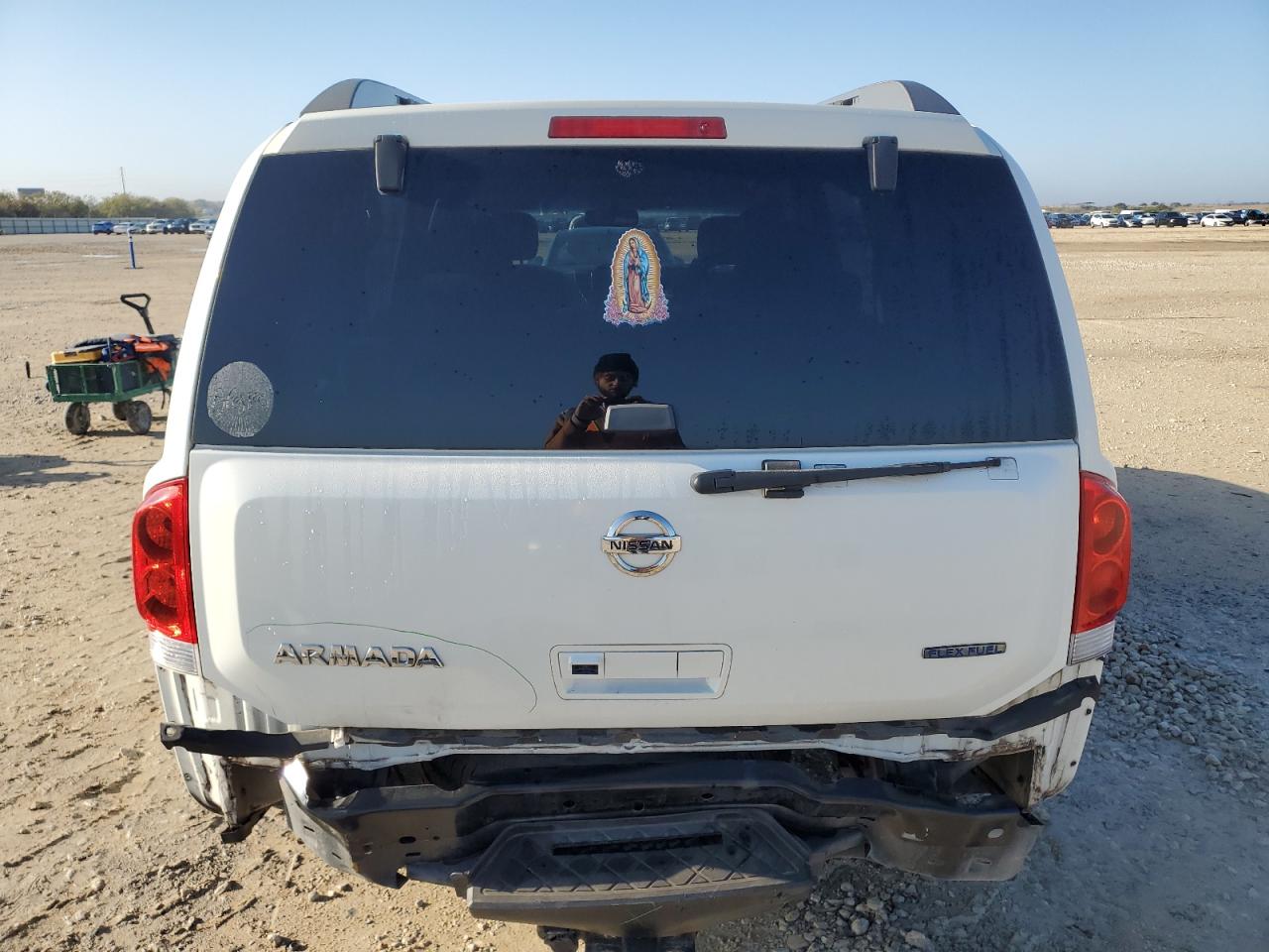 2015 Nissan Armada - Image 6