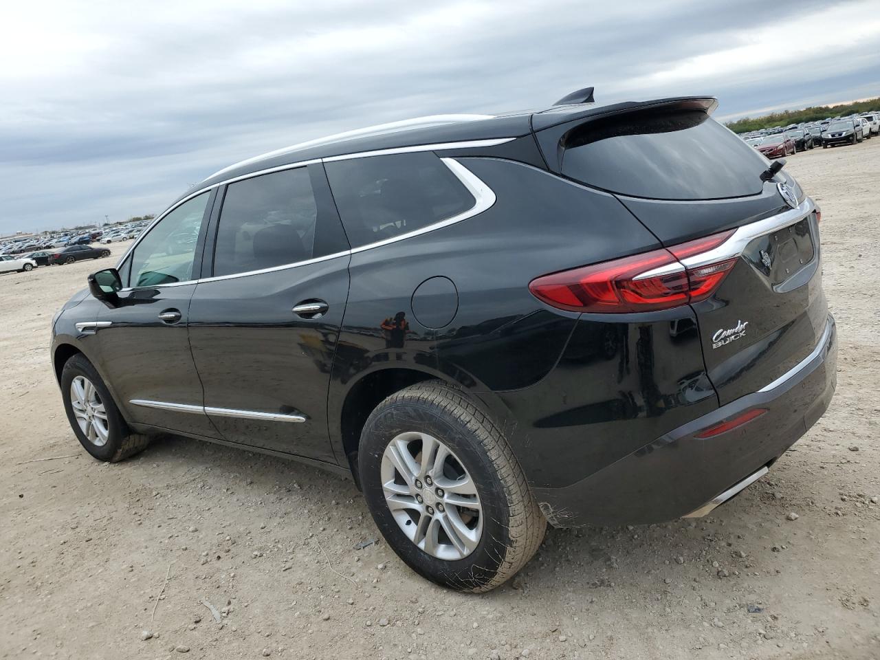 2018 Buick Enclave - Image 2