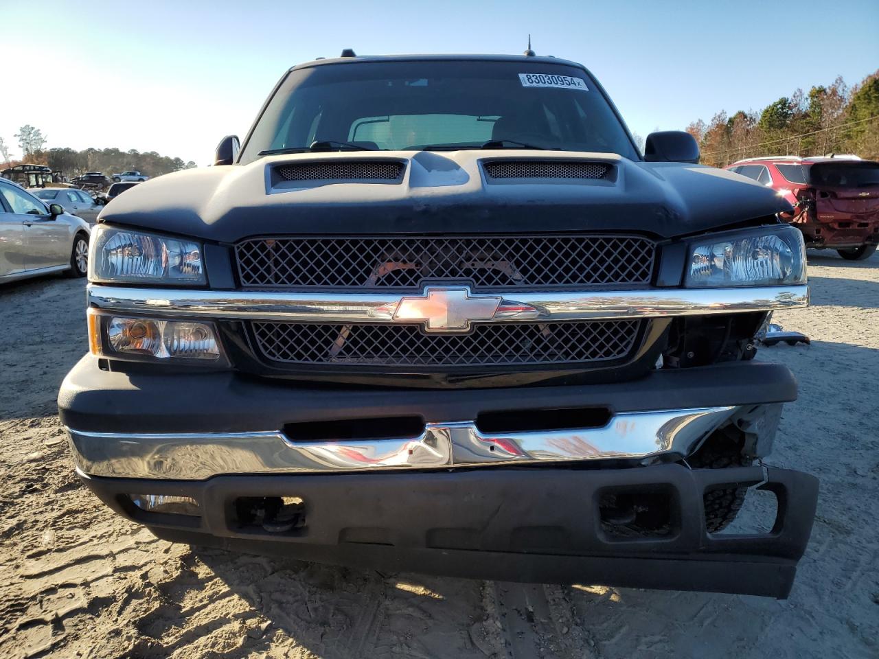 2005 Chevrolet Avalanche - Image 5