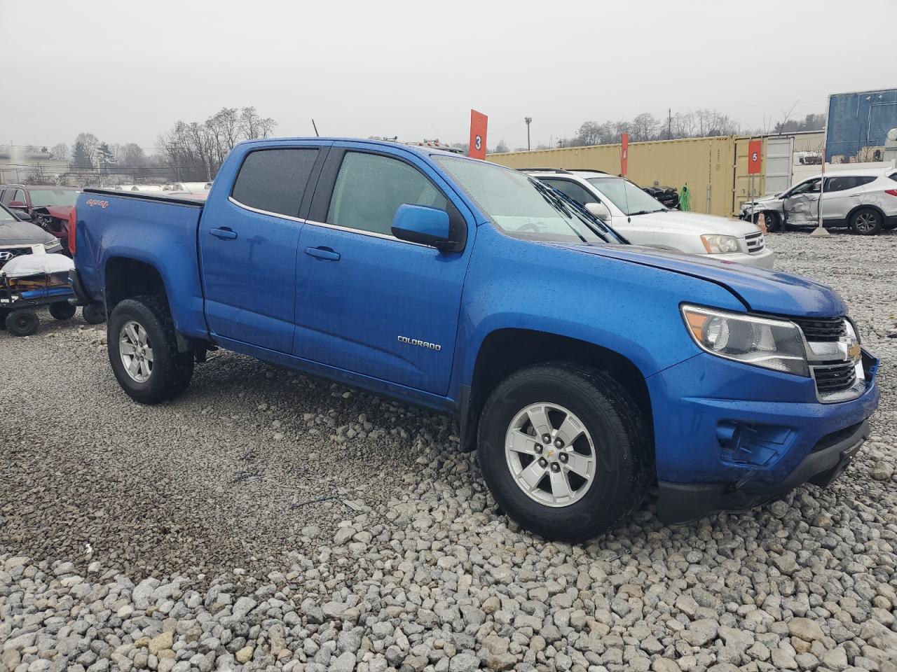 VIN 1GCGTBEN1K1169821 2019 CHEVROLET COLORADO no.4