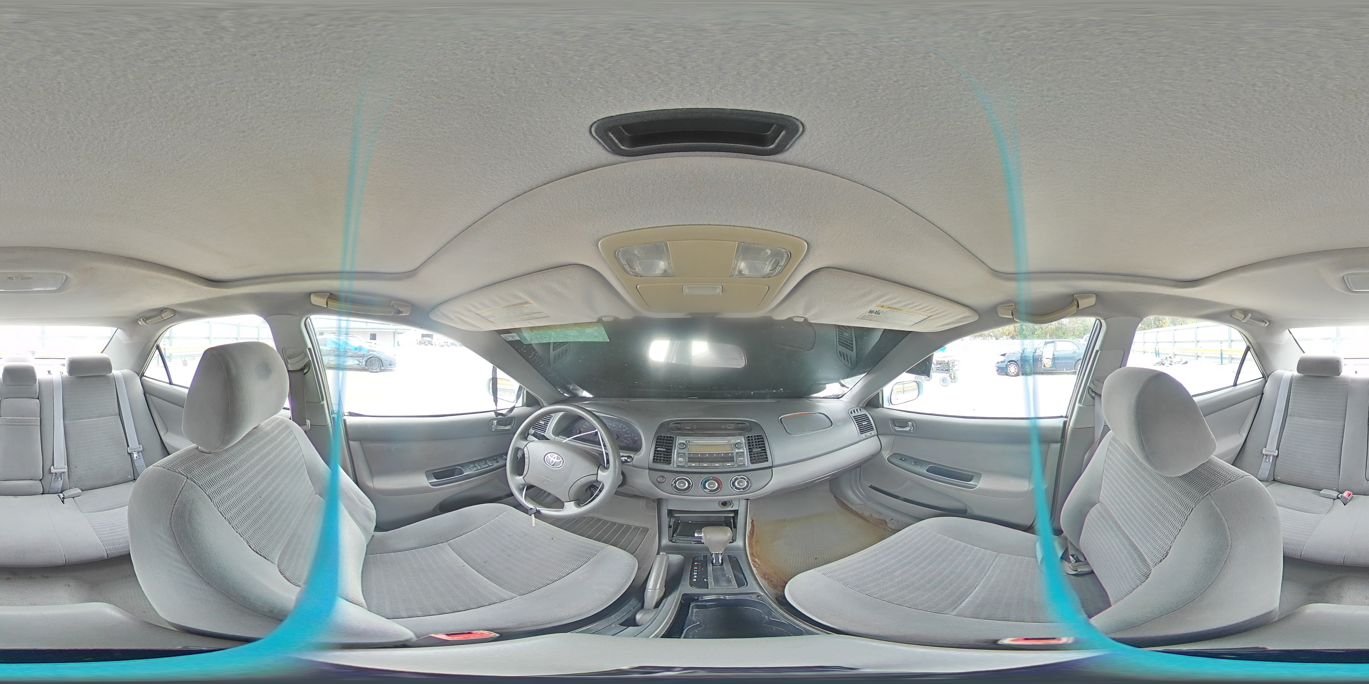 2005 Toyota Camry - Image 13