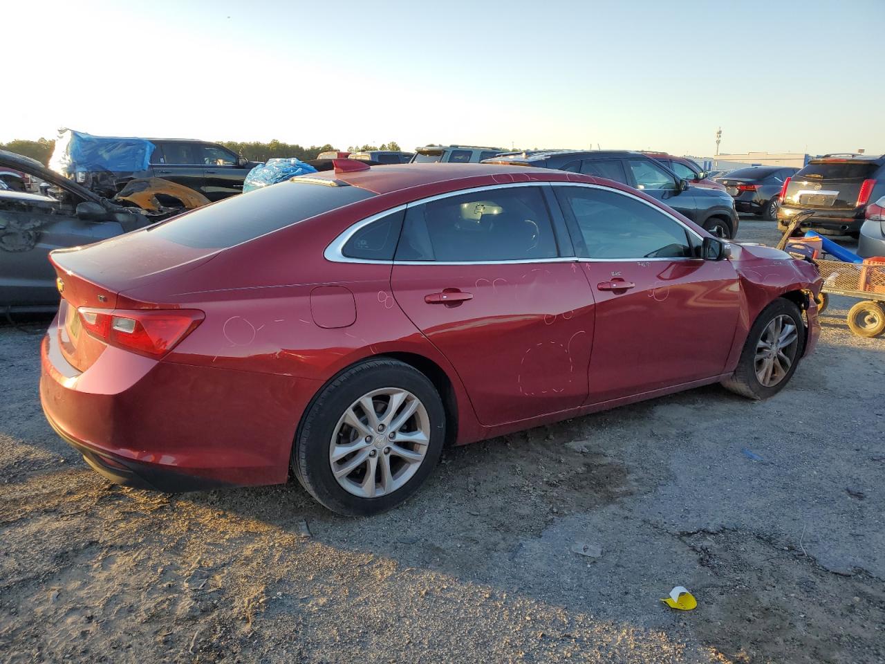 VIN 1G1ZE5ST6GF320047 2016 CHEVROLET MALIBU no.3