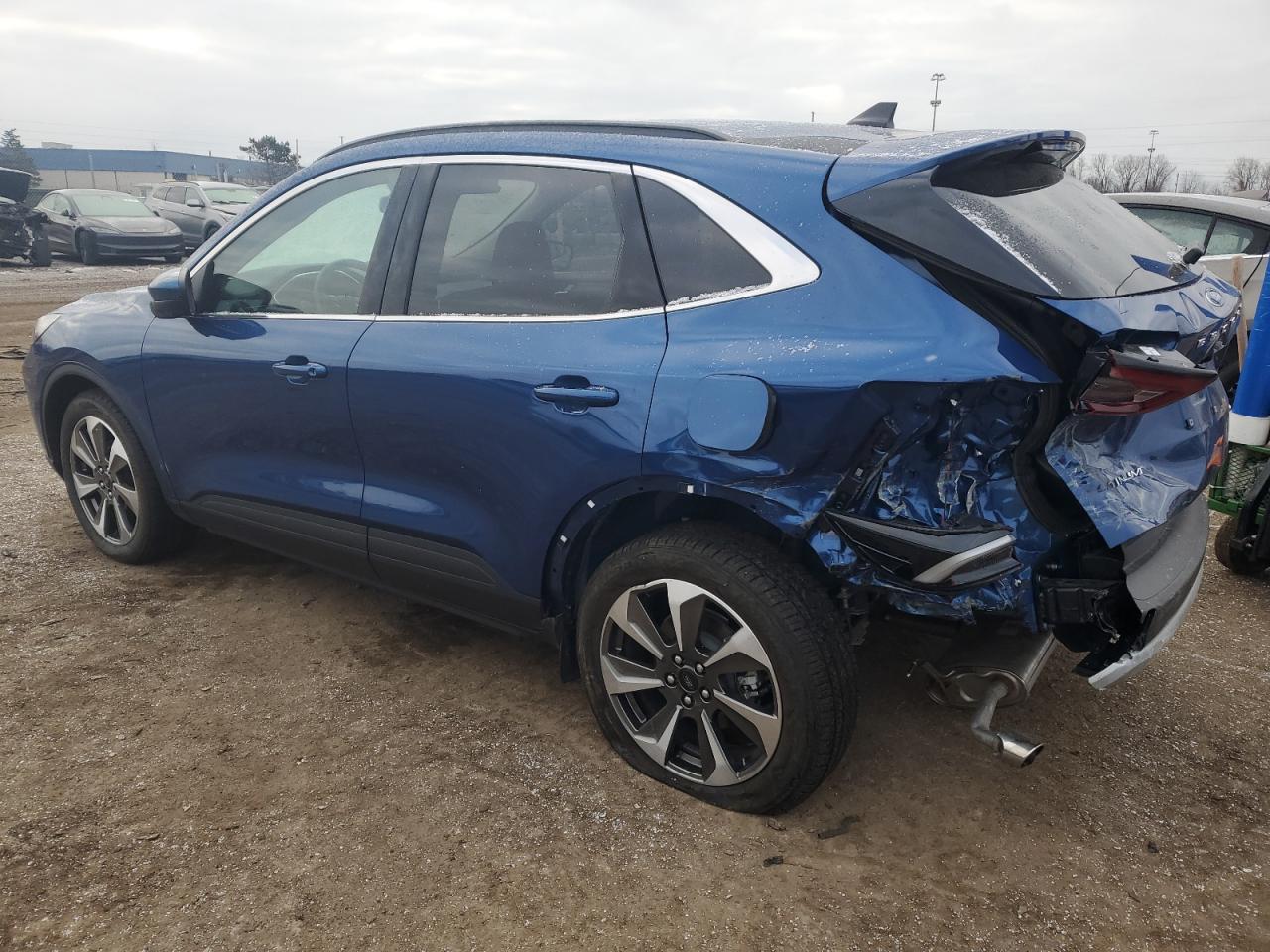2023 Ford Escape - Image 2