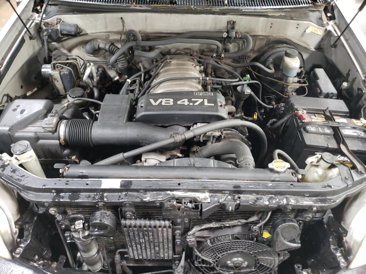 2002 Toyota Sequoia - Image 12