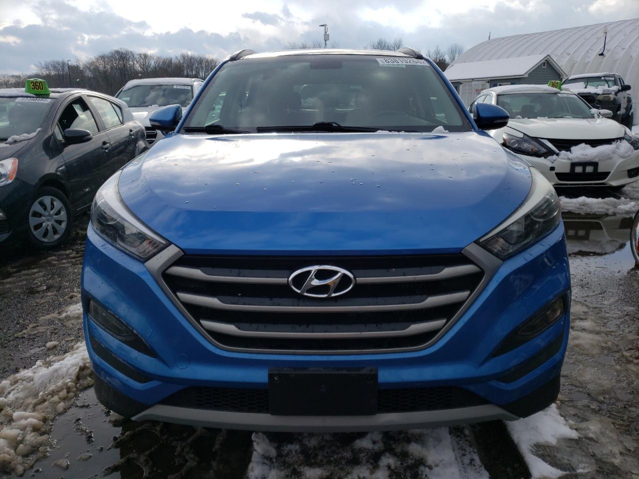 2017 Hyundai Tucson - Image 5
