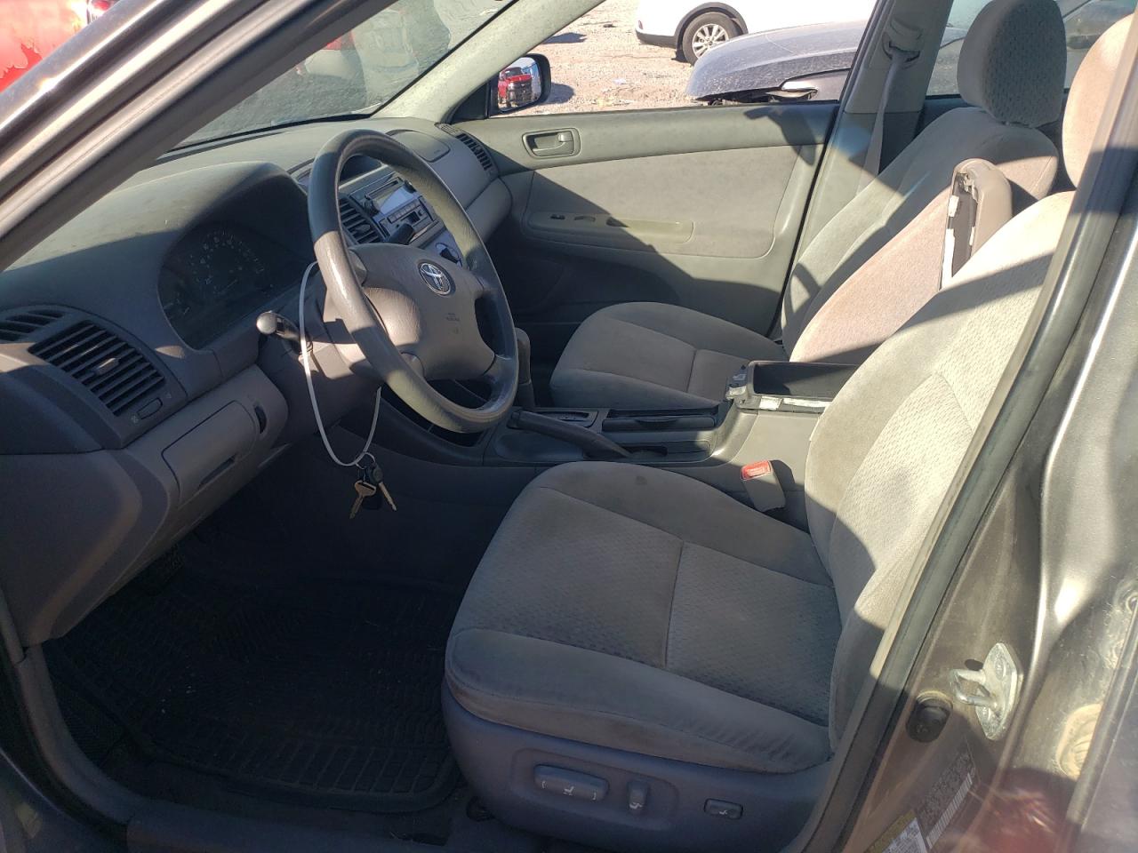 2004 Toyota Camry - Image 7