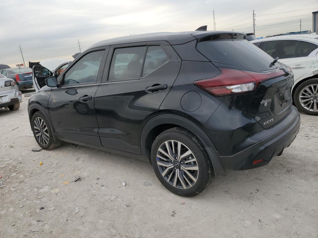 2024 Nissan Kicks - Image 2