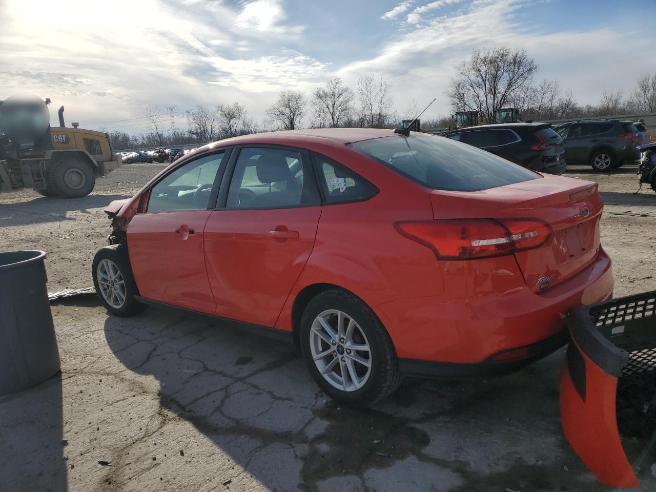 VIN 1FADP3F2XHL252975 2017 FORD FOCUS no.2