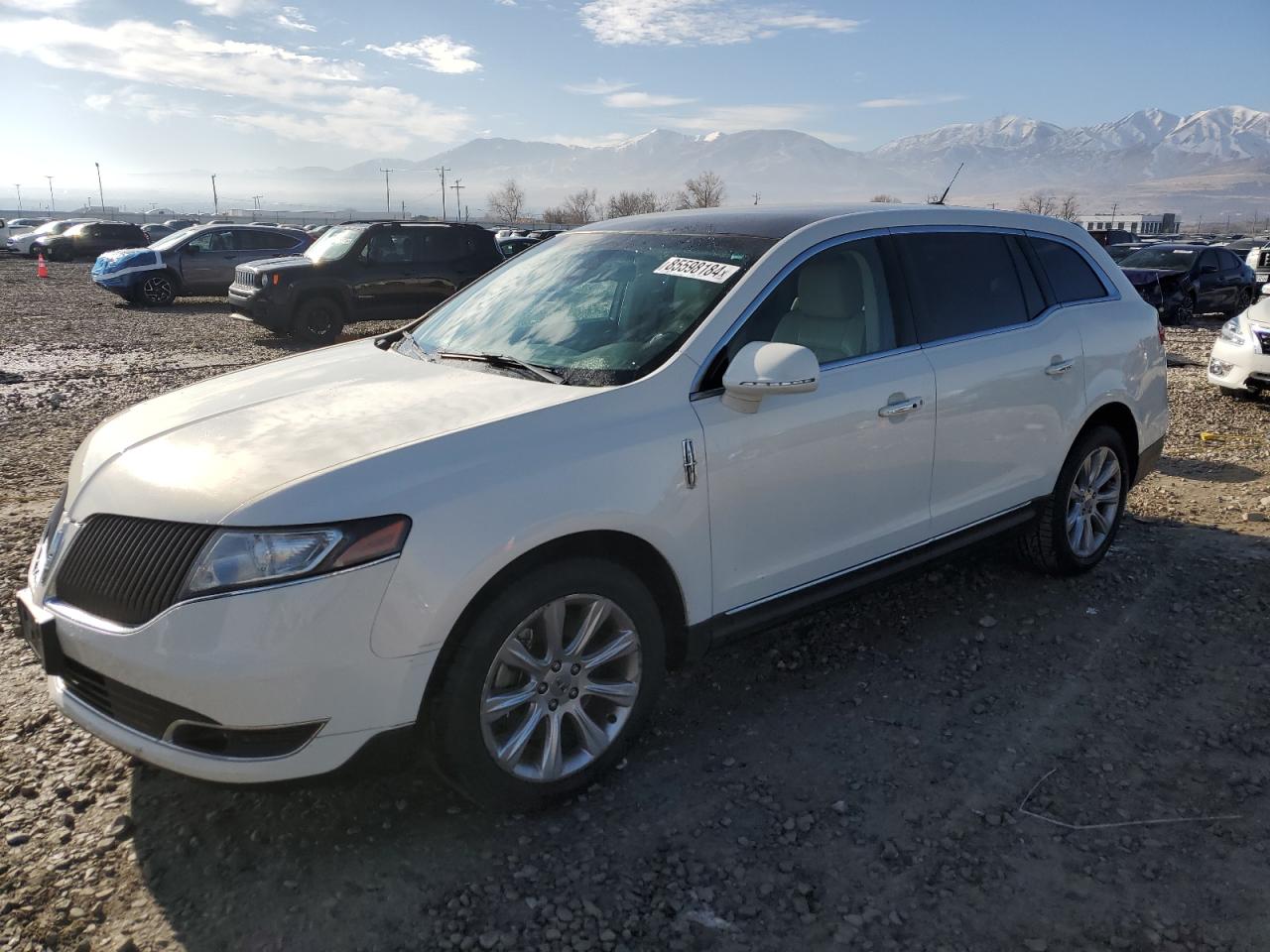 VIN 2LMHJ5FK2DBL50465 2013 LINCOLN MKT no.1