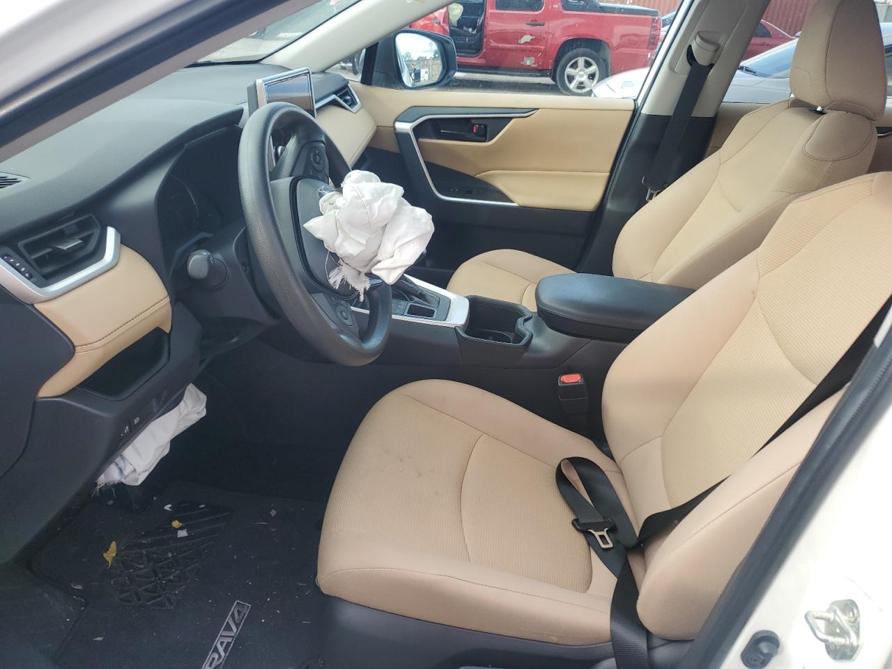 2023 Toyota RAV 4 - Image 7
