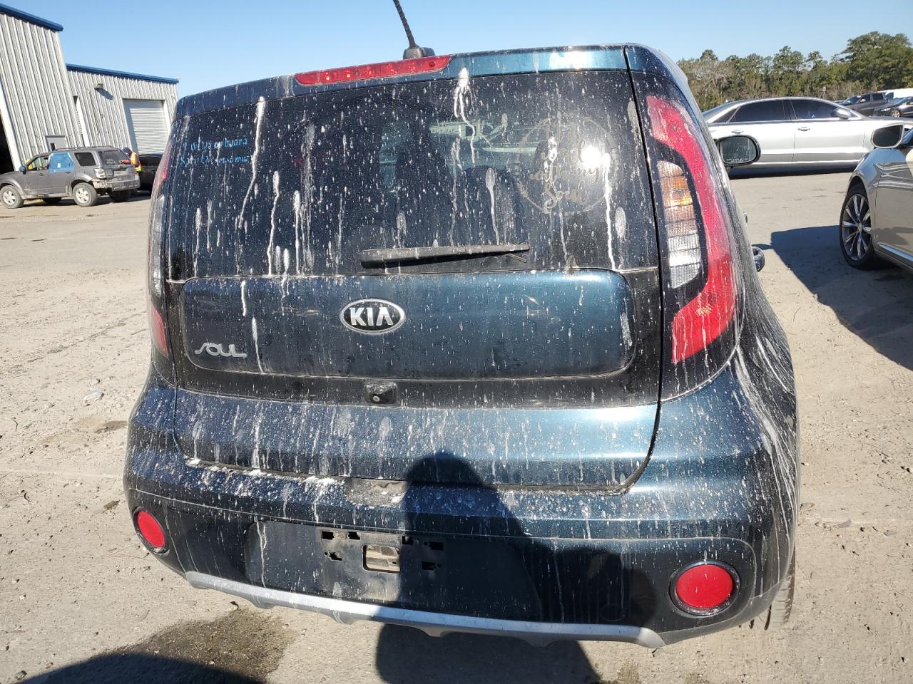 2018 Kia Soul + VIN: KNDJP3A52J7620787 Lot: 82777184