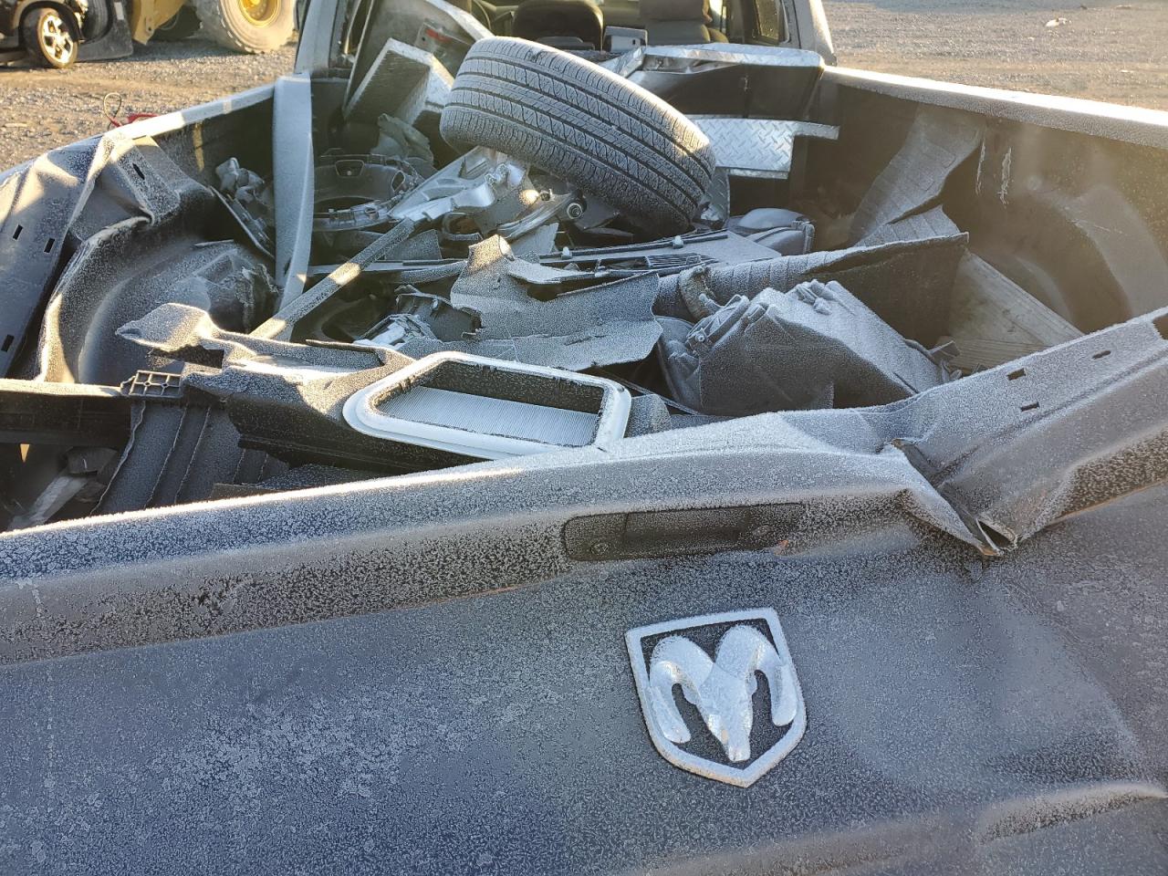2018 RAM 3500 - Image 10