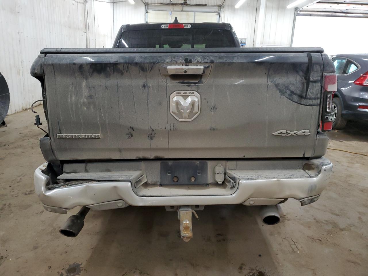 2019 RAM 1500 - Image 6
