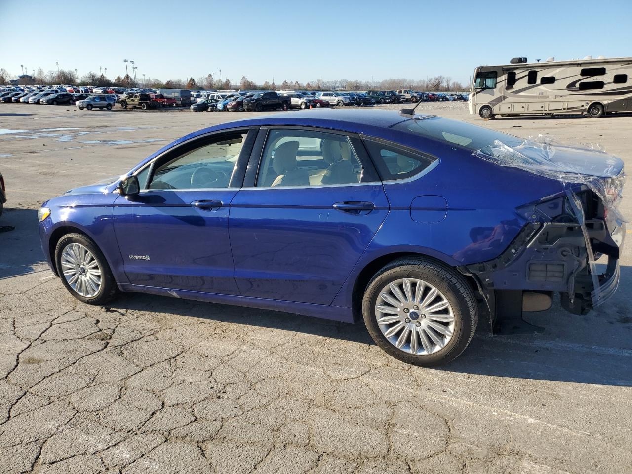 2013 Ford Fusion - Image 2