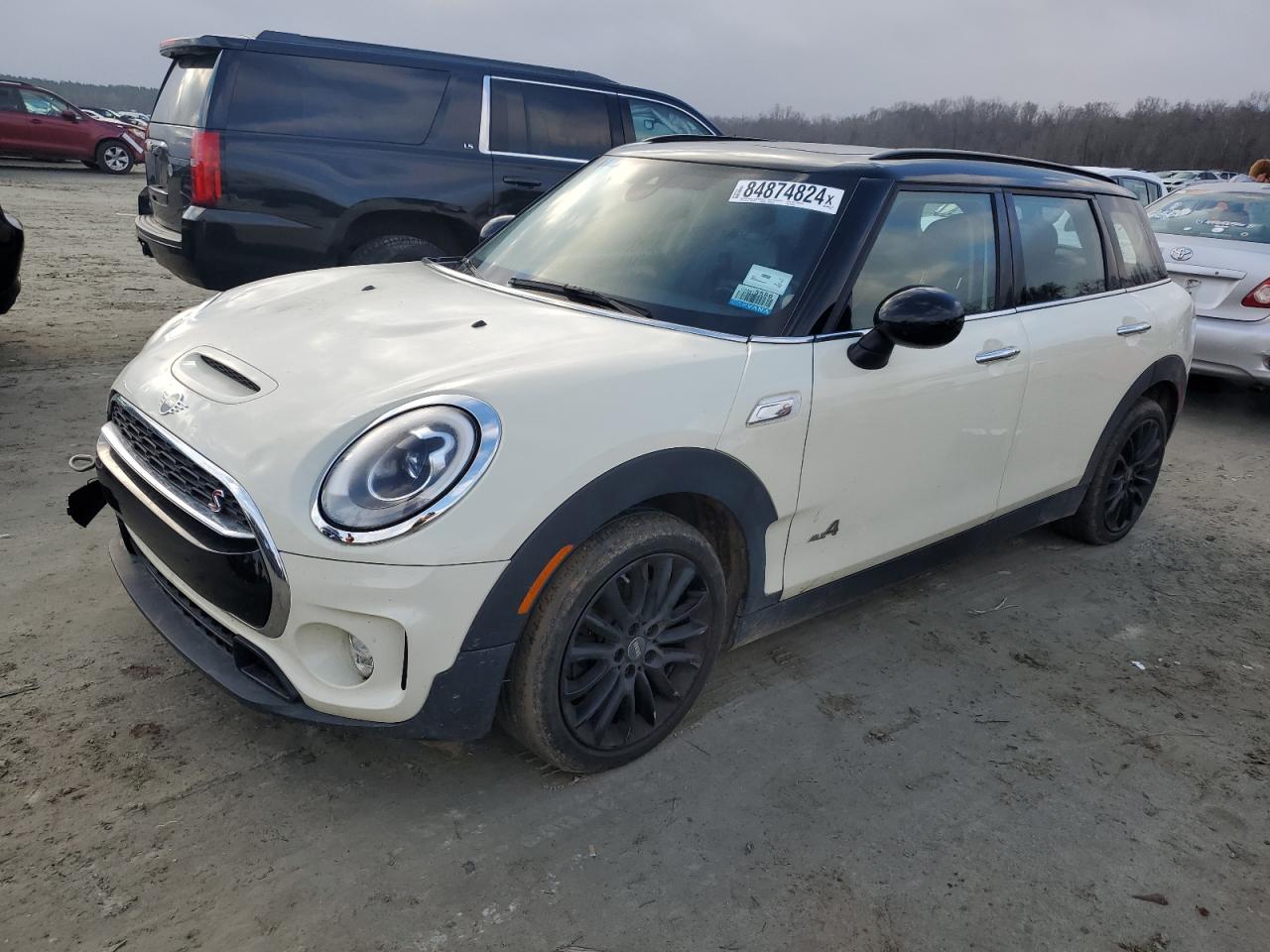 2019 MINI Cooper - Image 1