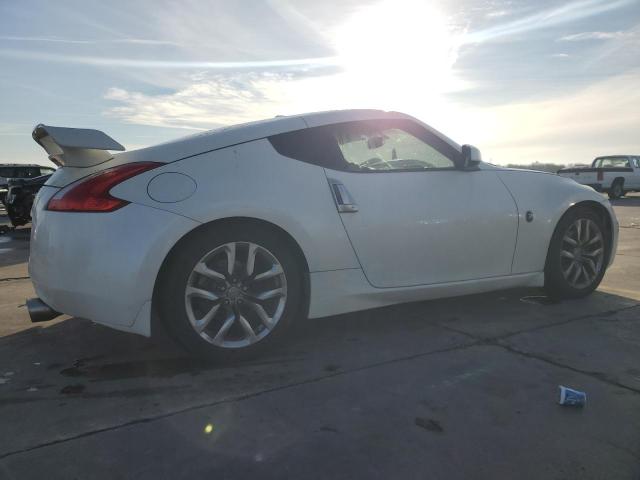 Купе NISSAN 370Z 2013 Белы