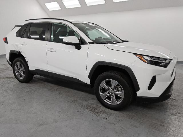  TOYOTA RAV4 2022 Biały