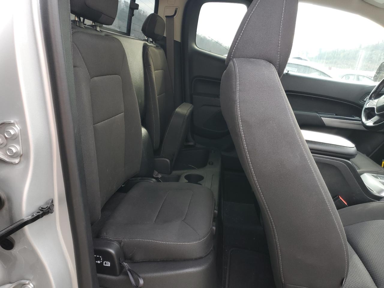 2020 Chevrolet Colorado - Image 10