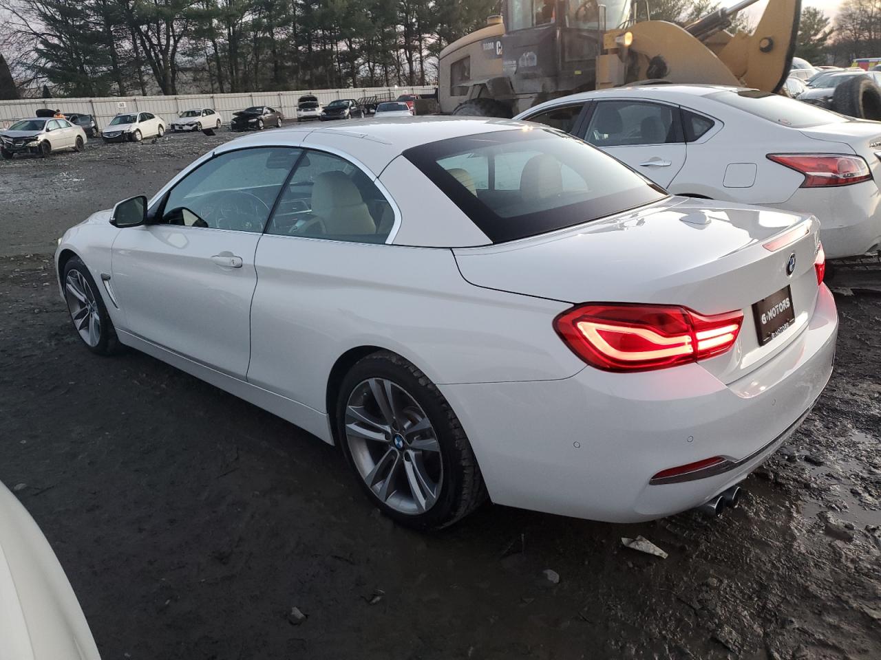 VIN WBA4Z1C50JEC72976 2018 BMW 4 SERIES no.2