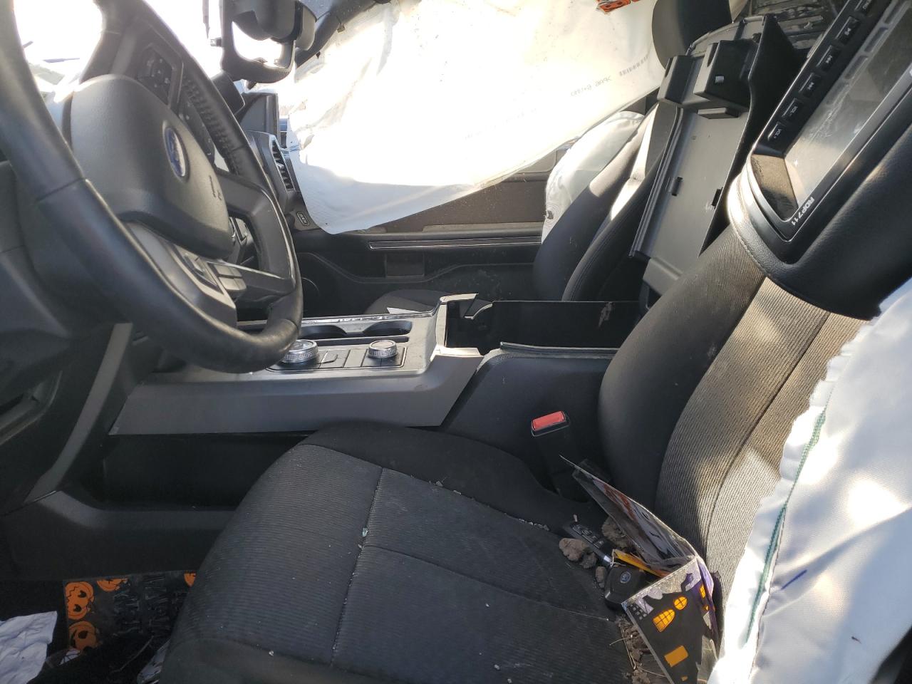 2019 Ford Expedition - Image 7