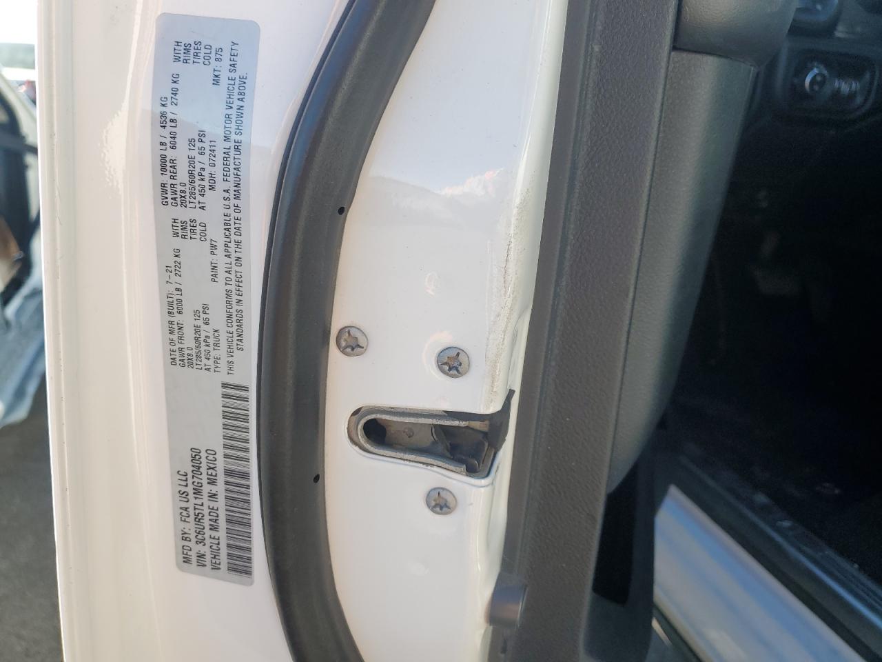2021 RAM 2500 - Image 12
