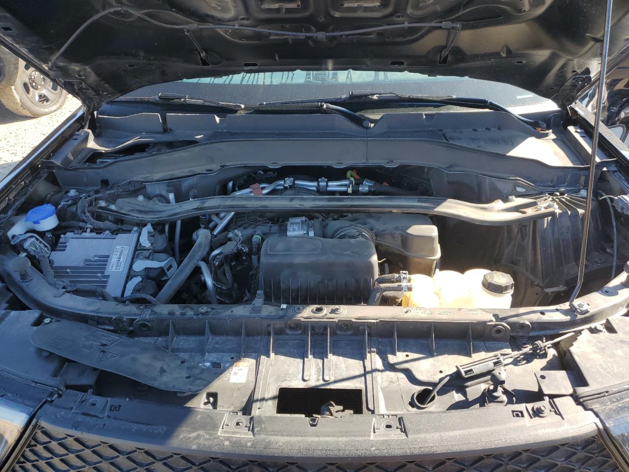 2022 Ford Explorer - Image 12