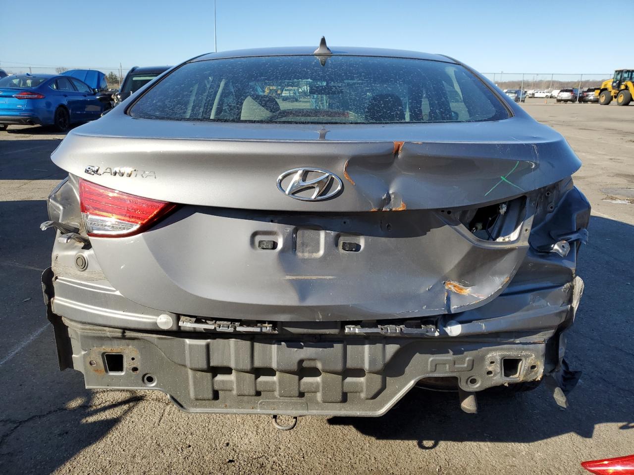 2012 Hyundai Elantra - Image 6