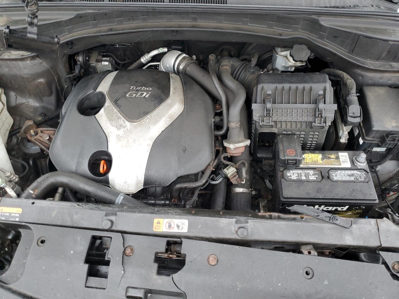 2013 Hyundai Santa Fe - Image 12
