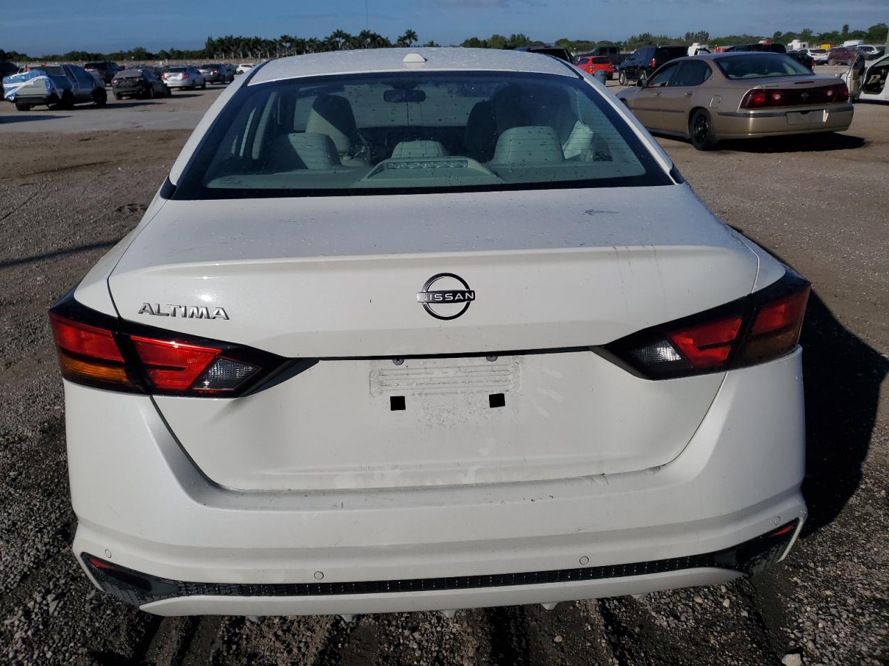 VIN 1N4BL4DV5SN311027 2025 NISSAN ALTIMA no.6