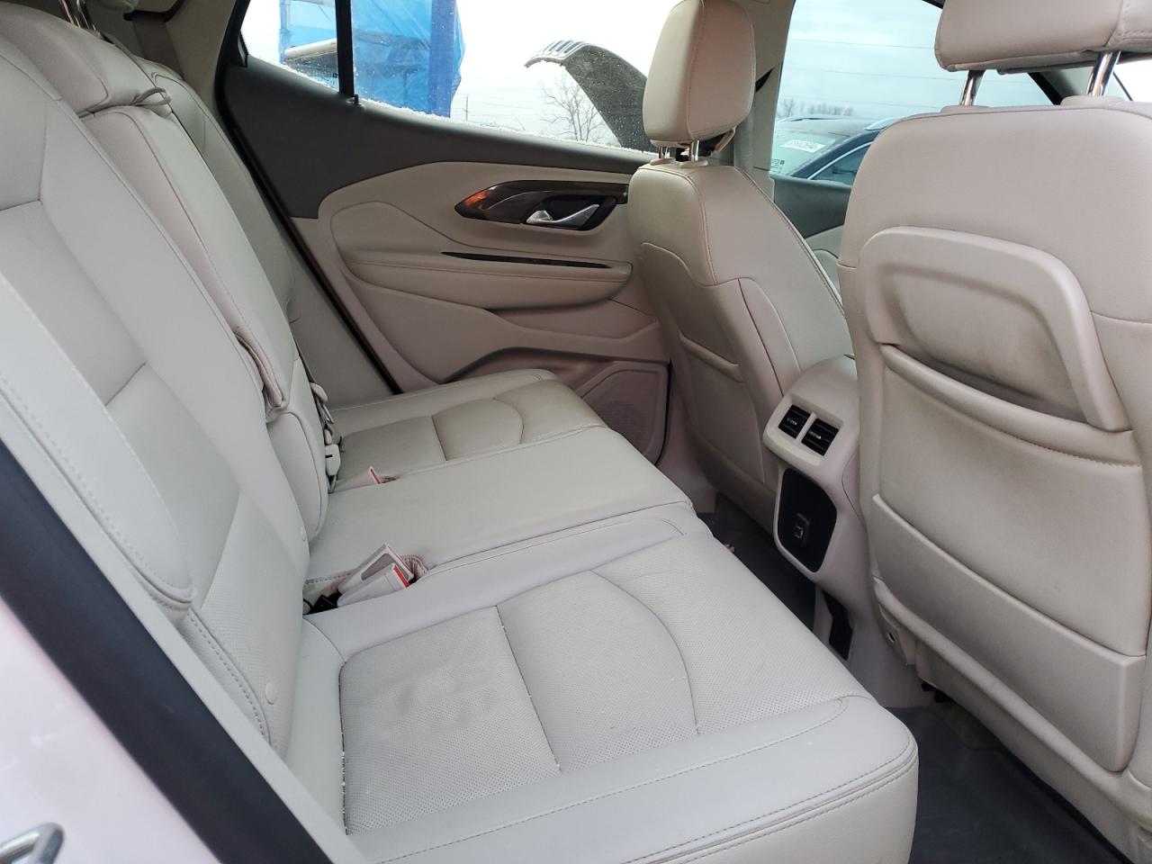 2019 GMC Terrain - Image 11