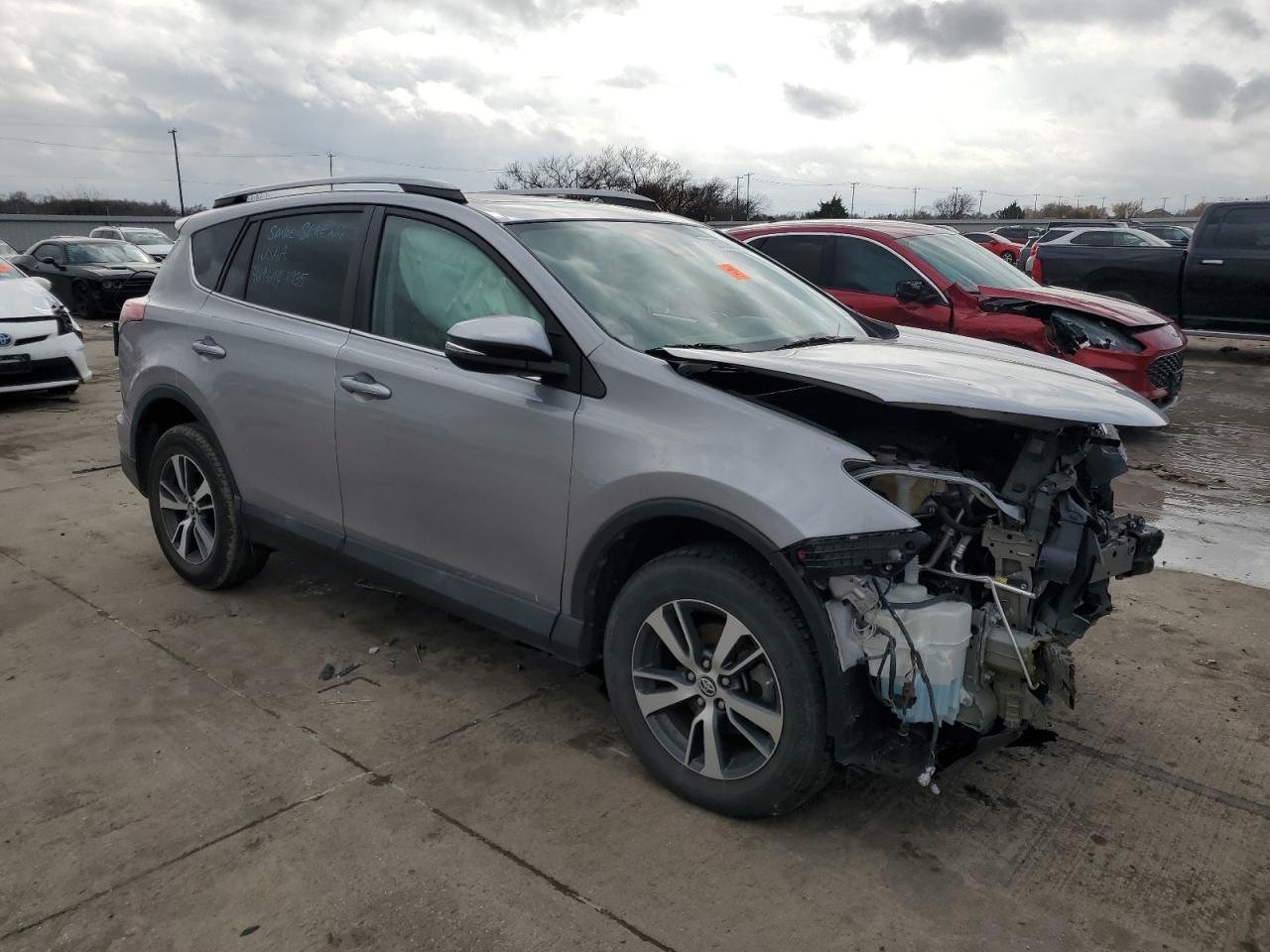 VIN 2T3WFREV3HW396403 2017 TOYOTA RAV4 no.4