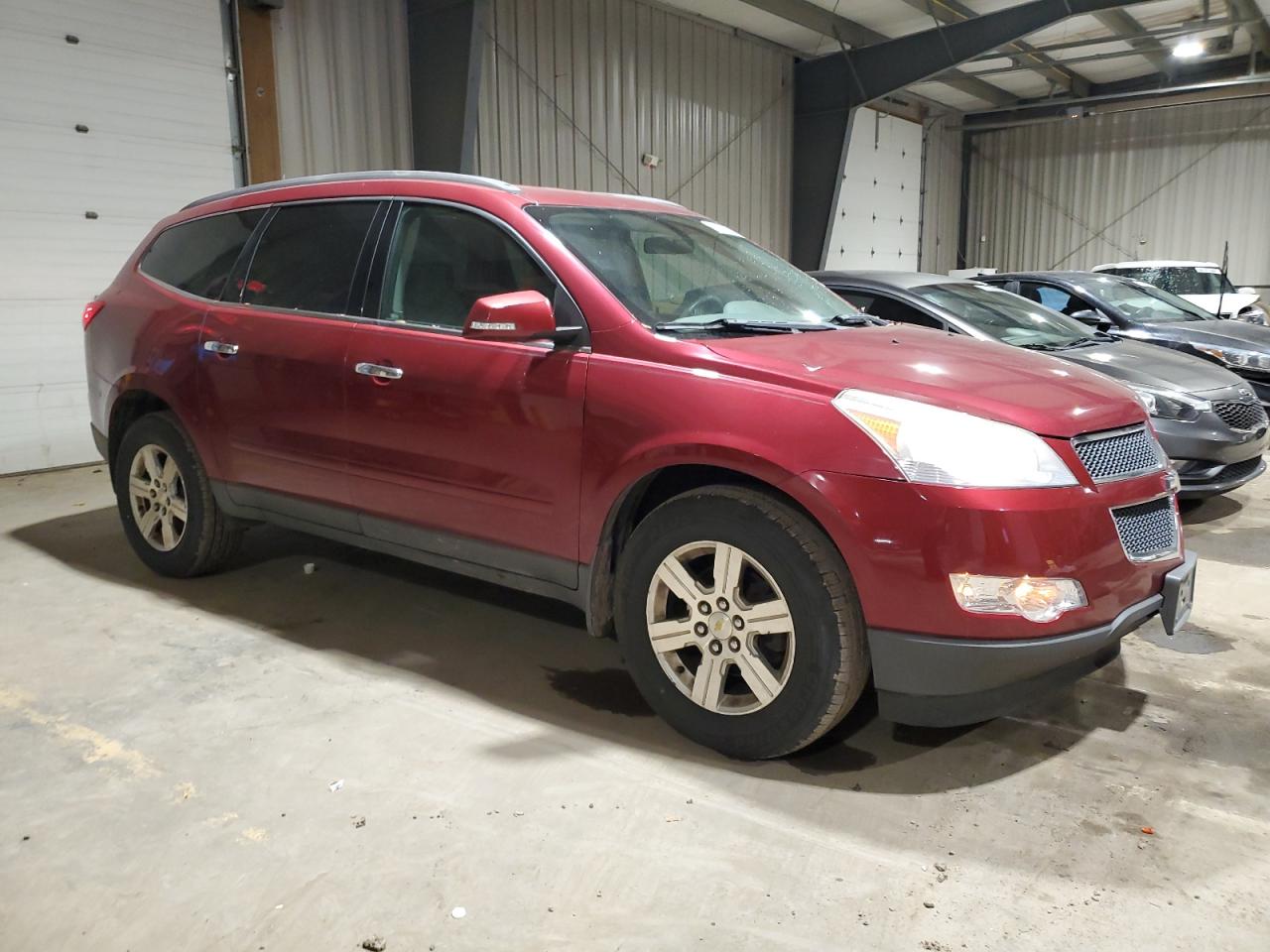 2010 Chevrolet Traverse - Image 4