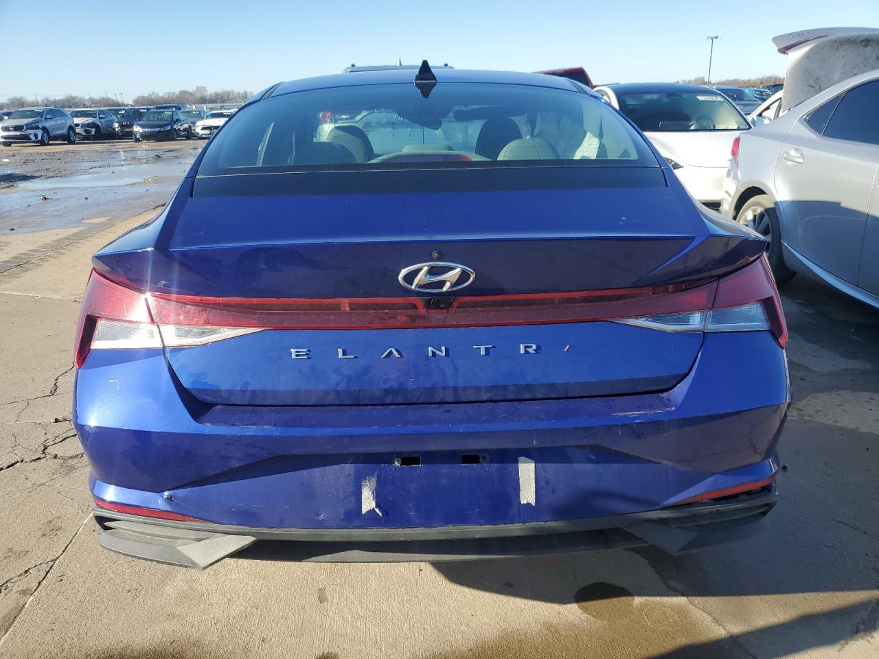 2021 Hyundai Elantra - Image 6
