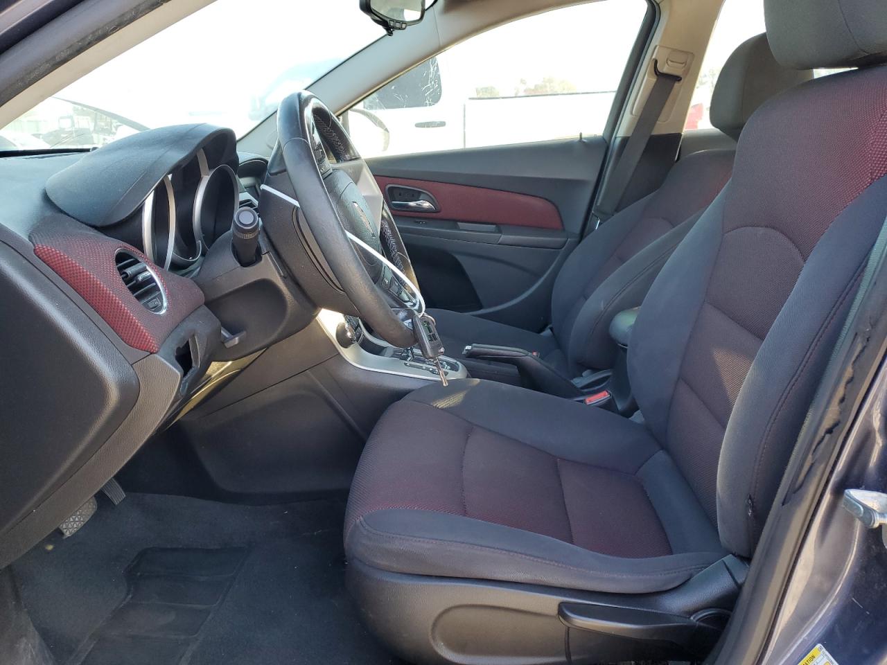 2014 Chevrolet Cruze - Image 7